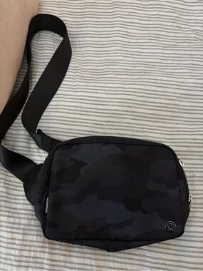 lululemon athletica Black Camo Crossbody Belt Bag